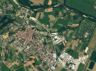 عکس هوایی و ماهواره ای